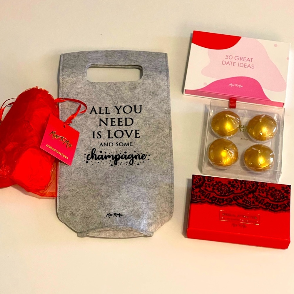 Miss to Mrs Honeymoon Set